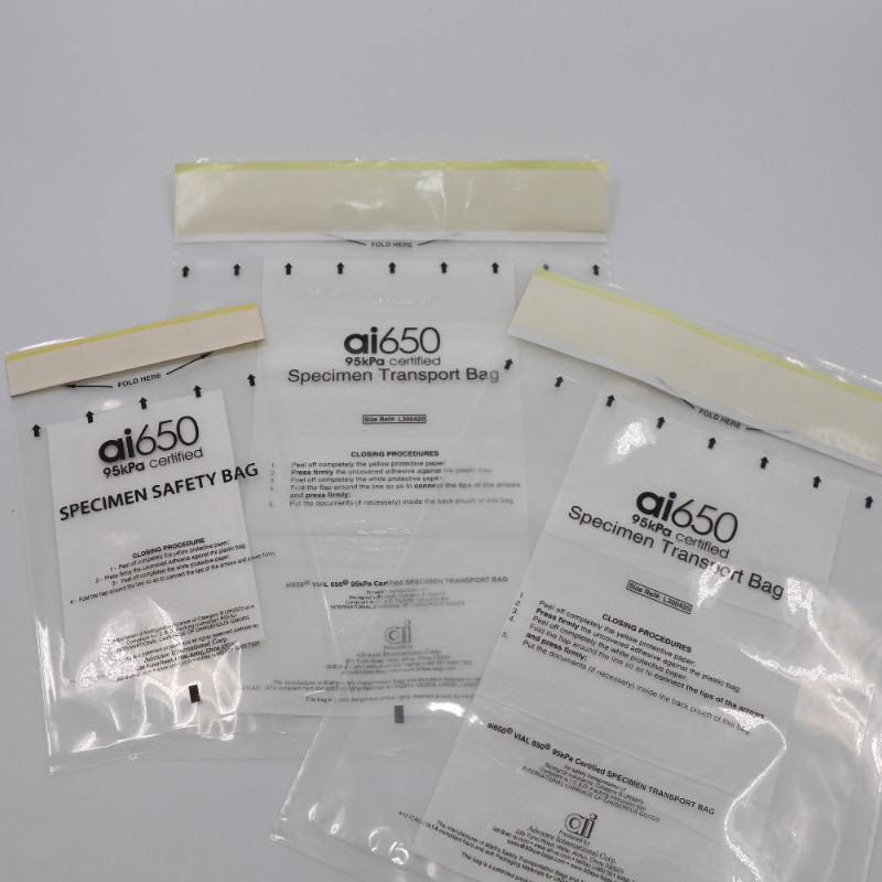 7 Fente de couverture de sac absorbant UN 2814 95kPa Sac à échantillons apparence blanche 550 ml