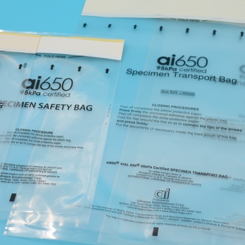 Sac pour spécimens AIC 95 kPa Kit de boîte de transport d'échantillons de laboratoire avec tampons absorbants pour spécimens médicaux
