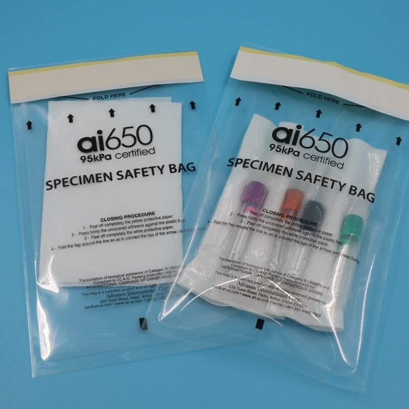 Sac de transport d'échantillons biologiques médicaux 95 KPA Sac d'échantillons de sécurité avec poche absorbante